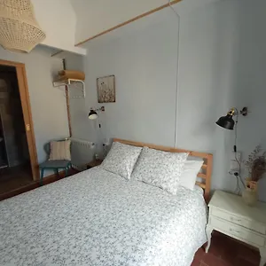 Les Magranes Bed and breakfast
